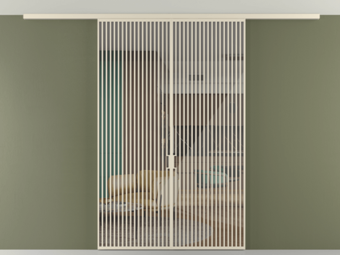 Перегородка Формато вдоль стены на потолок 2 створки АЛПР 040.06 Алюминий бежево-серый Рефлективное прозрачное стекло "Стопсол", калёное Цена 459520 ₽ | Volhovec