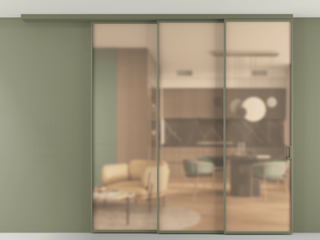 Перегородка Formato вдоль стены на потолок 3 створки с синхронным механизмом АЛПР 040.01 Алюминий оливковый тёмный Сатинированное оранжевое стекло, триплекс Цена 382108 ₽ | Volhovec