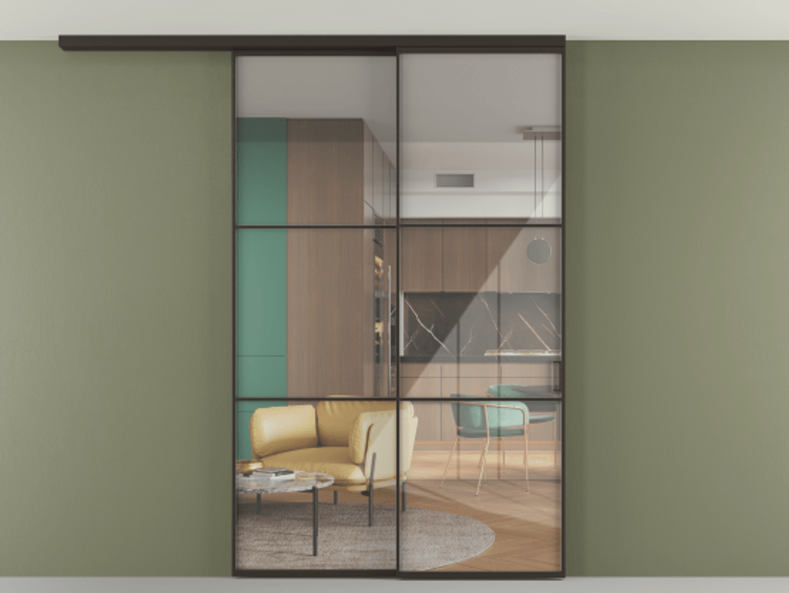 Перегородка Формато вдоль стены на потолок 2 створки с синхронным механизмом АЛПР 040.03 Алюминий антрацит Рефлективное прозрачное стекло "Стопсол", калёное Цена 290776 ₽ | Volhovec