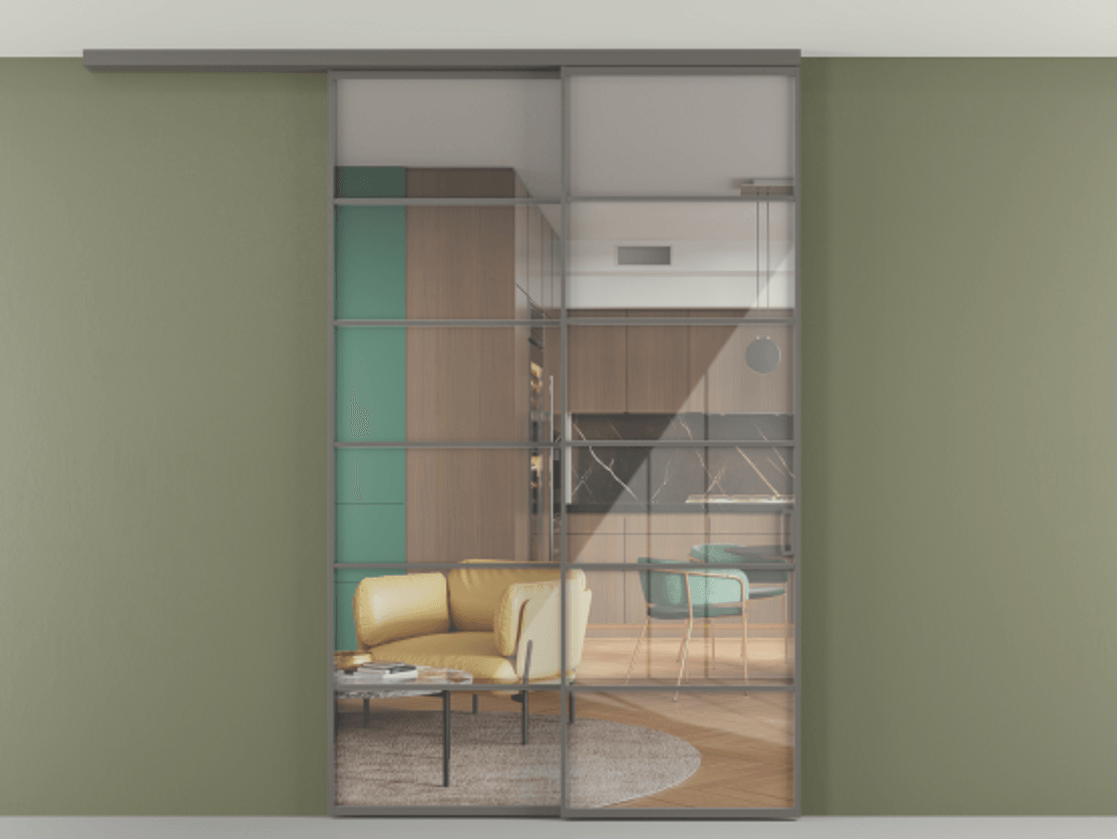 Перегородка Формато вдоль стены на потолок 2 створки с синхронным механизмом АЛПР 040.04 Алюминий классический серый Рефлективное прозрачное стекло "Стопсол", калёное Цена 304504 ₽ | Volhovec