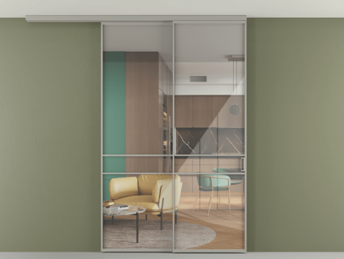 Перегородка Формато вдоль стены на потолок 2 створки с синхронным механизмом АЛПР 040.02 Алюминий нейтральный серый Рефлективное прозрачное стекло "Стопсол", калёное Цена 290776 ₽ | Volhovec