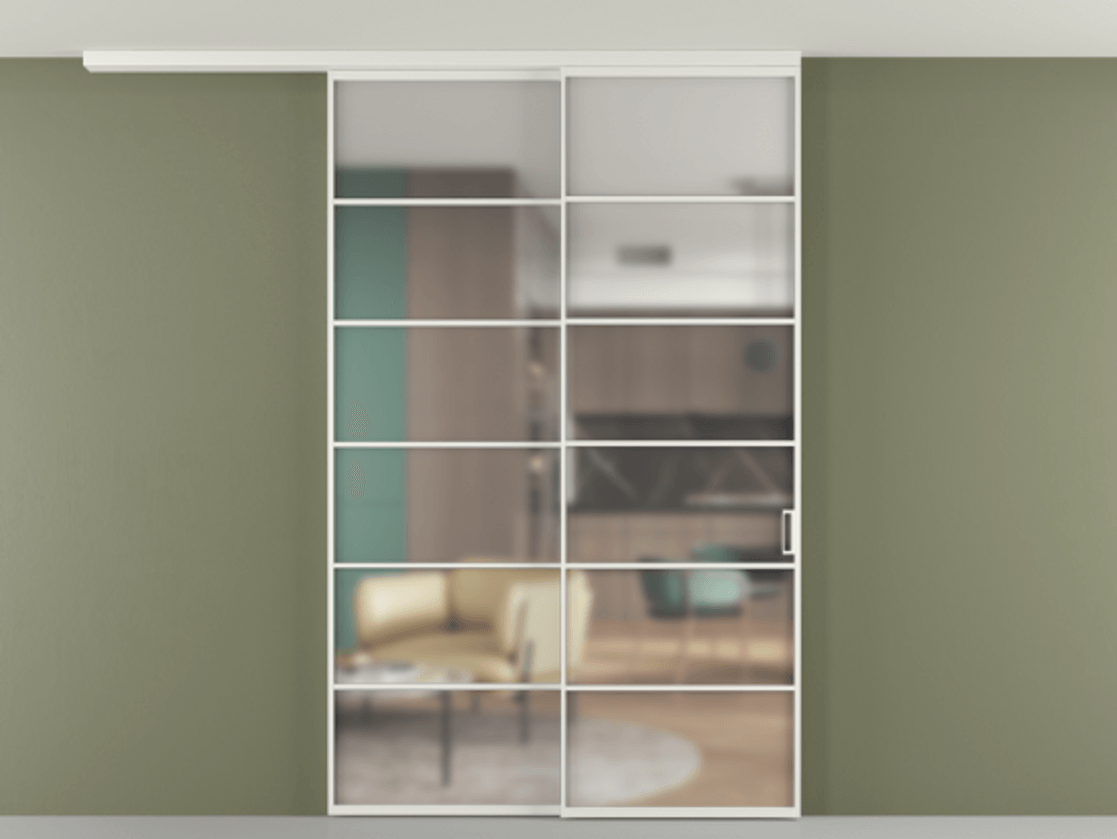 Перегородка Формато вдоль стены на потолок 2 створки с синхронным механизмом АЛПР 040.04 Алюминий светло-серый Сатинированное стекло "Мателюкс Кристал Вижн", калёное, матовое, каленое 6 мм Цена 344180 ₽ | Volhovec