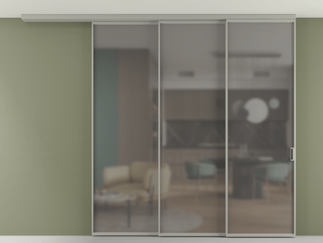 Перегородка Формато вдоль стены на потолок 3 створки с синхронным механизмом АЛПР 040.01 Алюминий нейтральный серый Сатинированное серое стекло, триплекс Цена 382108 ₽ | Volhovec