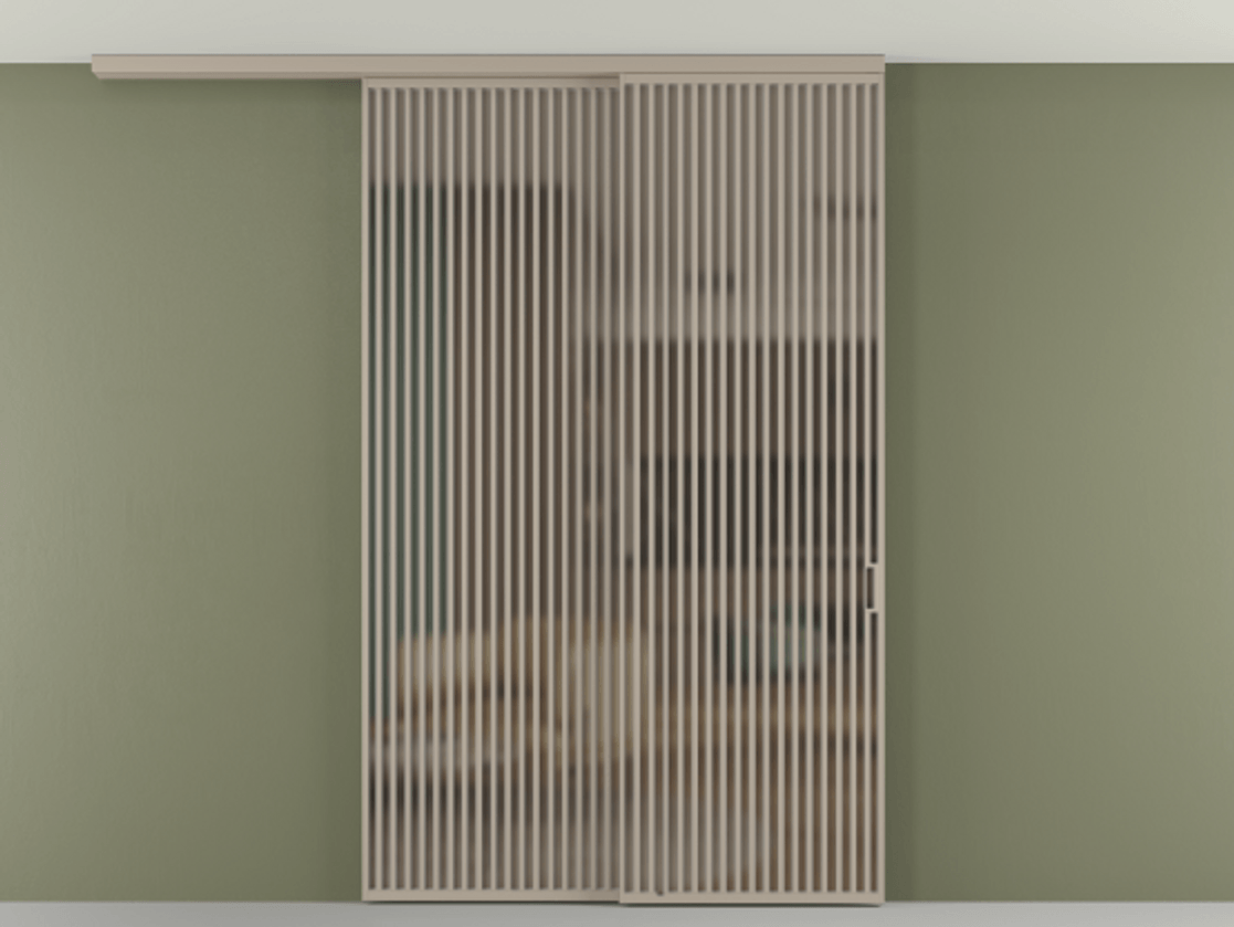 Перегородка Формато вдоль стены на потолок 2 створки с синхронным механизмом АЛПР 040.06 Алюминий бисквитный Сатинированное бронзовое стекло, триплекс Цена 450456 ₽ | Volhovec