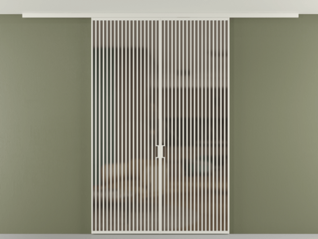 Перегородка Формато вдоль стены на потолок 2 створки АЛПР 040.06 Алюминий Белый Сатинированное бронзовое стекло, триплекс Цена 424160 ₽ | Volhovec