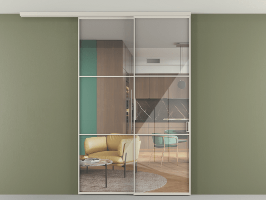 Перегородка Формато вдоль стены на потолок 2 створки с синхронным механизмом АЛПР 040.03 Алюминий облачно-серый Рефлективное прозрачное стекло "Стопсол", калёное Цена 290776 ₽ | Volhovec