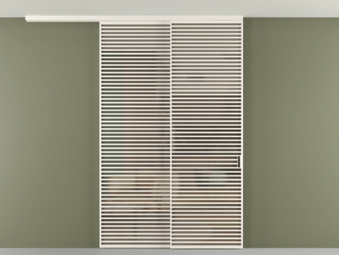 Перегородка Формато вдоль стены на потолок 2 створки с синхронным механизмом АЛПР 040.07 Алюминий пудровый белый Сатинированное бронзовое стекло, триплекс Цена 526620 ₽ | Volhovec