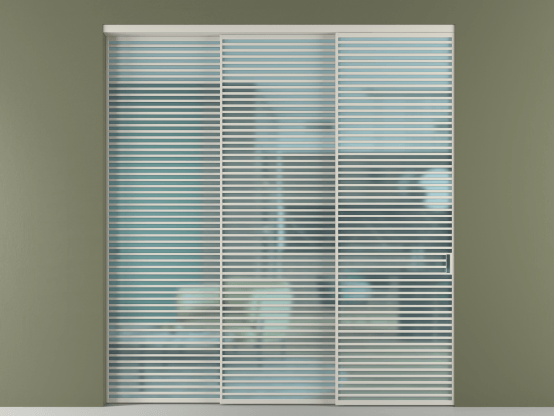 Алюминевая перегородка vn3_07_ Алюминий тёплый серый Сатинированное голубое стекло, триплекс, 6мм. Цвет Алюминий тёплый серый. Материал Алюминий в эмали. Коллекция Перегородка Formato внутри проёма 3 створки с синхронным механизмом. Картинка.