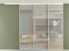 Перегородка Формато вдоль стены на потолок 3 створки с синхронным механизмом