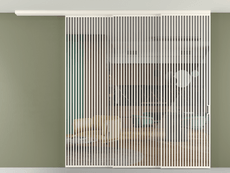 Перегородка Формато вдоль стены на потолок 3 створки с синхронным механизмом