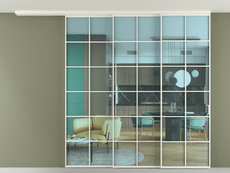 Перегородка Формато вдоль стены на потолок 3 створки с синхронным механизмом